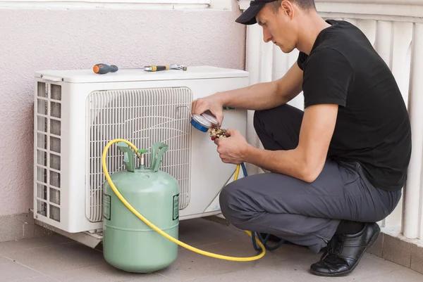 Choosing the Right Ducted Air Conditioner Installation in Valencia Service